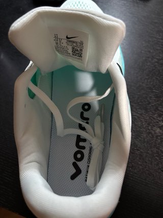 Nike Vomero 18