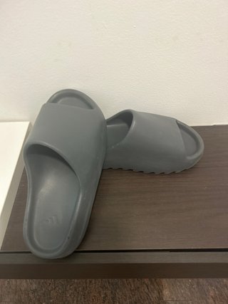 Yesie slide