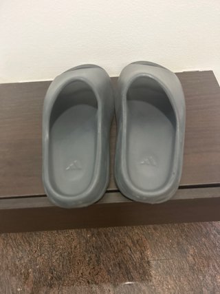 Yesie slide