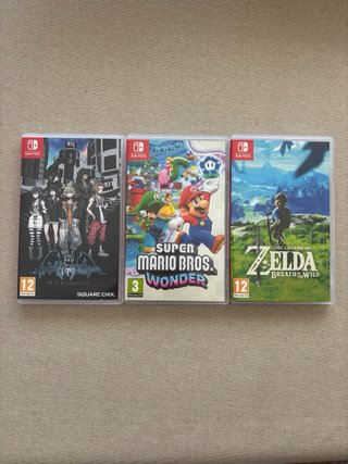 Nintendo Switch + 4 juegos (sin usar)