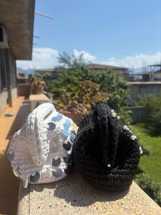 Clutch bag all’uncinetto