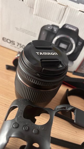 Canon EOS 750D + Tamron 18-270mm