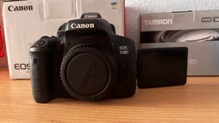 Canon EOS 750D + Tamron 18-270mm