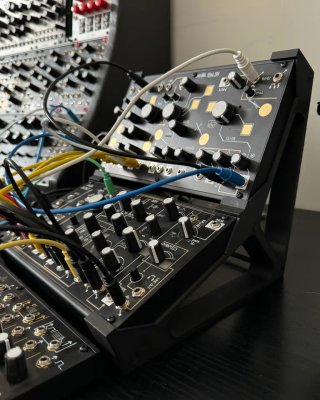Soporte doble/triple Make Noise Instruments