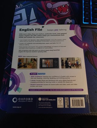 English File 5th Edition A1 de Oxford