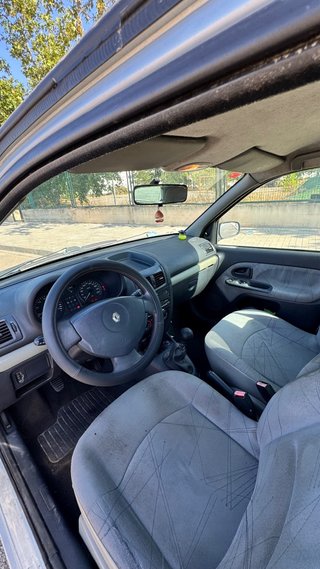 Renault Clio 2002