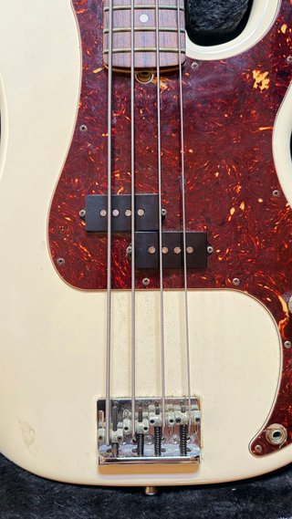 Bajo Fender Precision American Standard