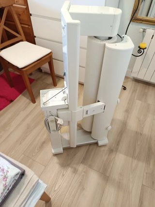 Planchadora de rodillo con vapor Miele B 895 D