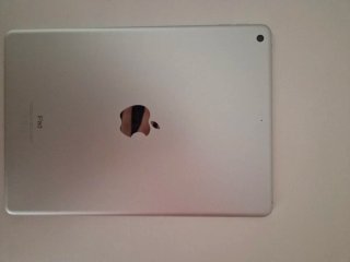 Apple iPad 6ª gen 128GB Argento