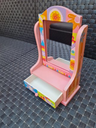 Tocador de juguete infantil