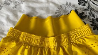 Shorts Adidas Stella McCartney Gialli