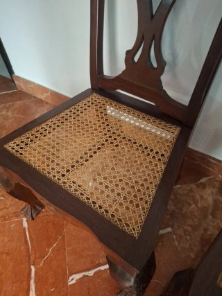 Juego de 2 Sillas de Madera y Rejilla