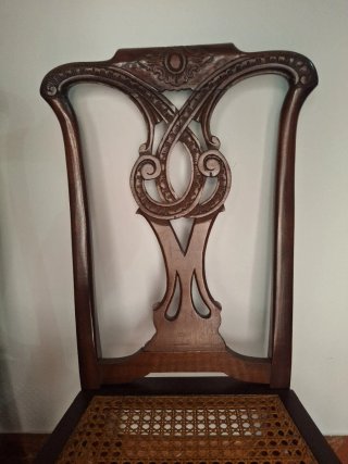 Juego de 2 Sillas de Madera y Rejilla