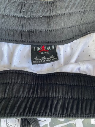 Pantalones Cortos Jordan Blancos y Negros