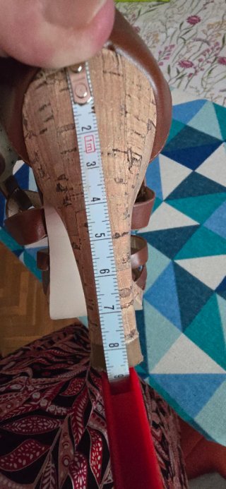 Sandalias de tacón alto marrones