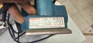 Cepillo Eléctrico Makita 1923H
