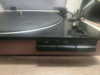 Tocadiscos AIWA PX-E77 Automático. Preamplificador