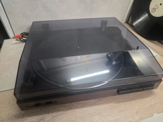 Tocadiscos AIWA PX-E77 Automático. Preamplificador