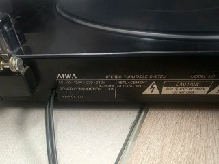 Tocadiscos AIWA PX-E77 Automático. Preamplificador