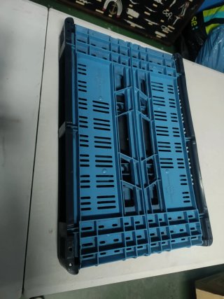 Cajas de plástico duro plegables