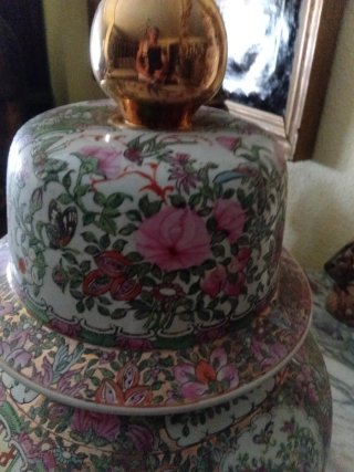 Jarrón de porcelana estilo Ming