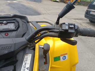 Can-Am Outlander Amarillo