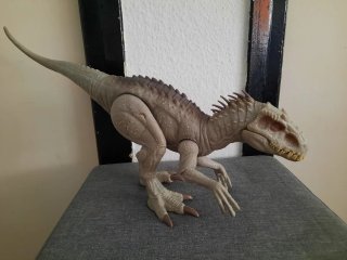 Juguete Indominus Rex.