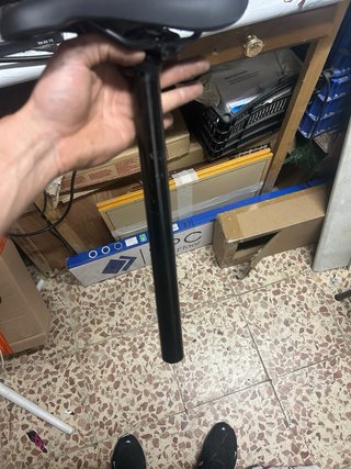 Tija sillín bicicleta negra