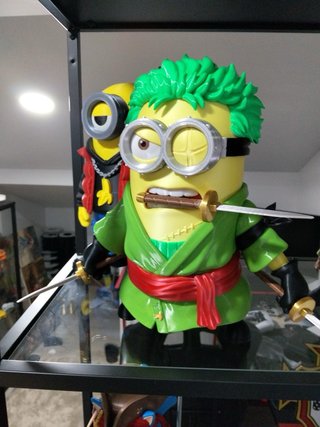 Minion Zoro One Piece Figura Colecionável