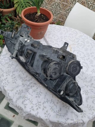 Faro izquierdo Citroen Berlingo / Peugeot Partner
