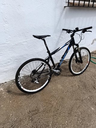 Bicicleta Giant XTC Negra