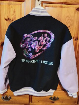 Giacca stile varsity Bershka donna