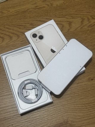 iPhone 13 Blanco Nuevo a Estrenar
