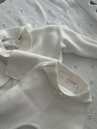 Conjunto hilo bebé chaleco y polainas T3/6 meses