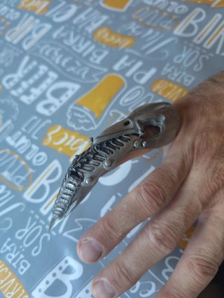 Anillo armadura cuervo articulado ajustable
