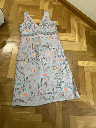Vestido flamenco beige bordado