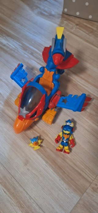 Superthings - Avión y Figuras