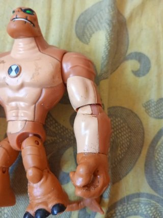 Figura Ben 10