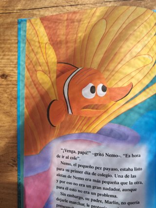 Libro infantil Buscando a Nemo