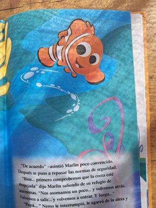 Libro infantil Buscando a Nemo