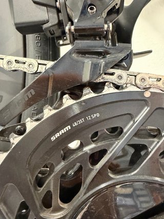Bicicleta de carretera Aurum Magma Negra