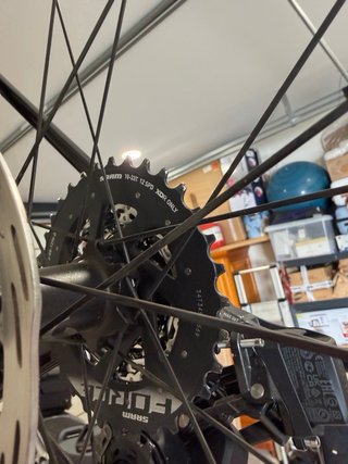 Bicicleta de carretera Aurum Magma Negra
