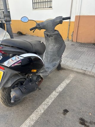 Piaggio Zip 49cc - ITV y seguro al día