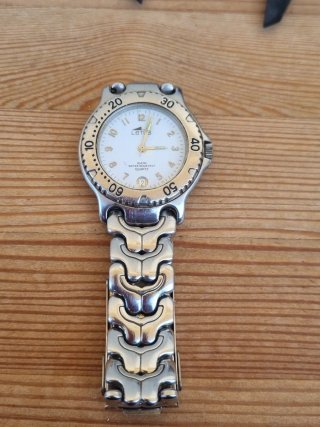 Reloj Lotus Acero Dorado y Plateado