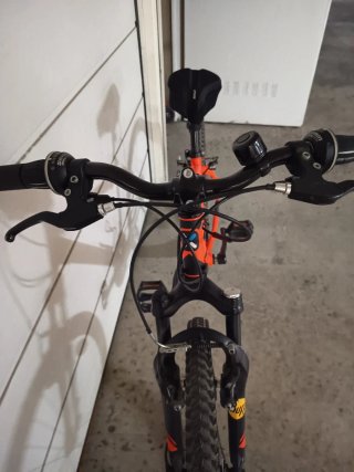 Bicicleta Rockrider 500 Btwin