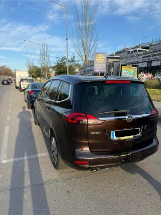 Opel Zafira Tourer 2013