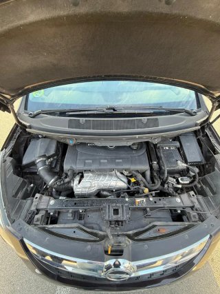 Opel Zafira Tourer 2013