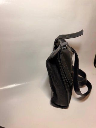 Borsa in pelle nera uomo