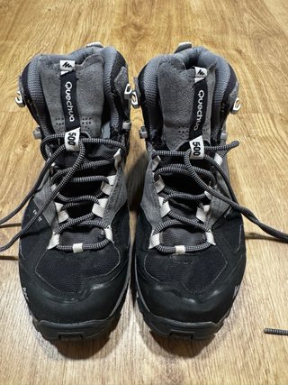 Botas de montaña Quechua impermeables Talla 42-43