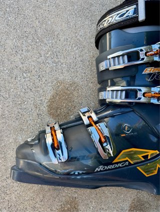 Nordica Beast 10 - Esqui de Gama Alta